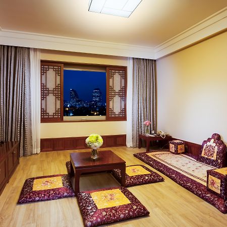 Novotel Ambassador Seoul Gangnam Экстерьер фото